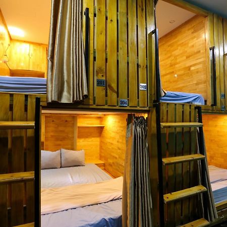Catba Pod Hostel - Restaurant And Rooftop Bar Dong Khe Sau Экстерьер фото