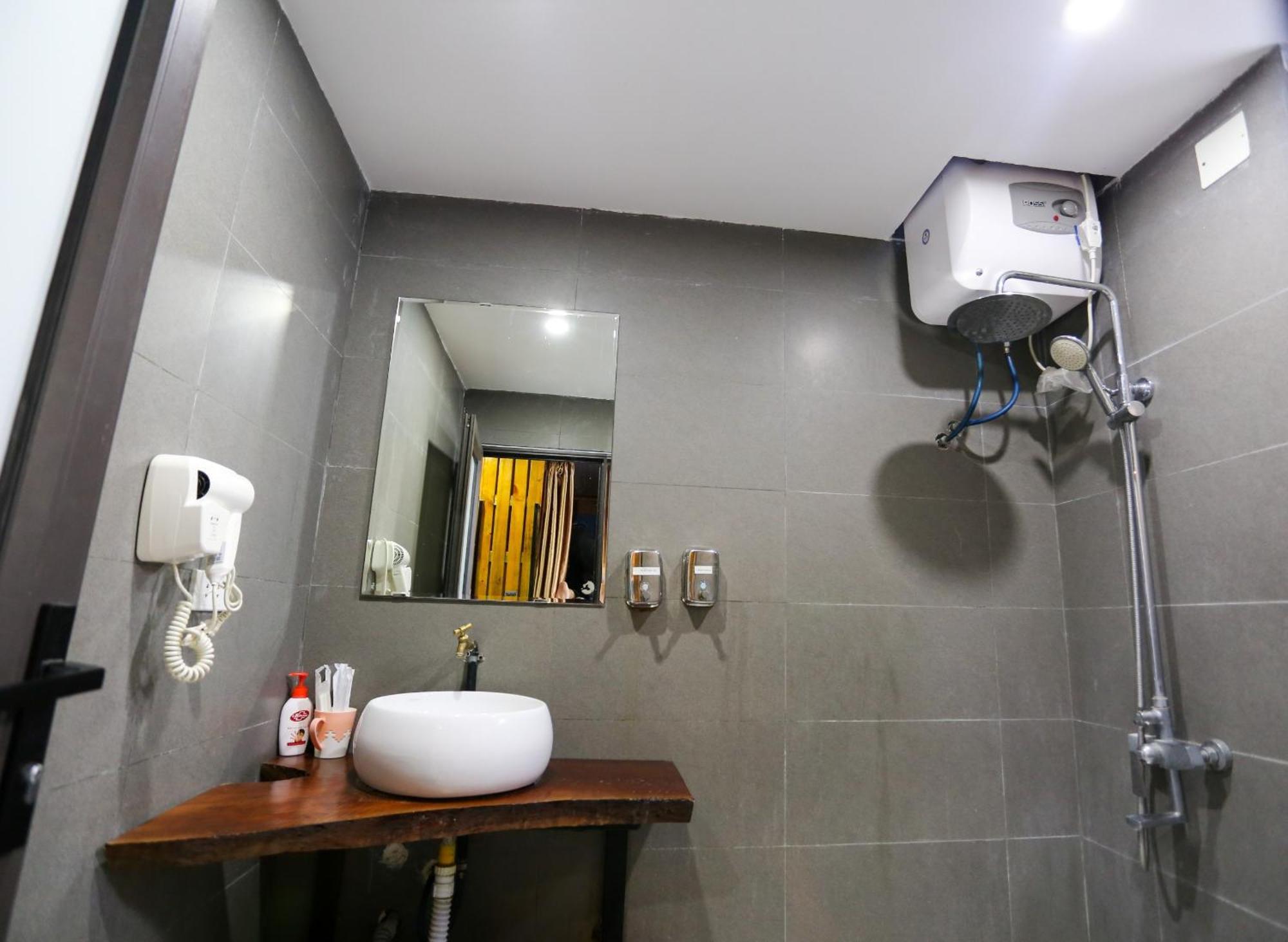 Catba Pod Hostel - Restaurant And Rooftop Bar Dong Khe Sau Экстерьер фото